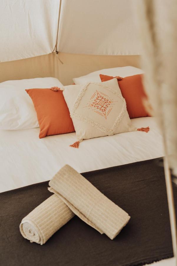 فندق Cocooning Tipi - سانيوس المظهر الخارجي الصورة