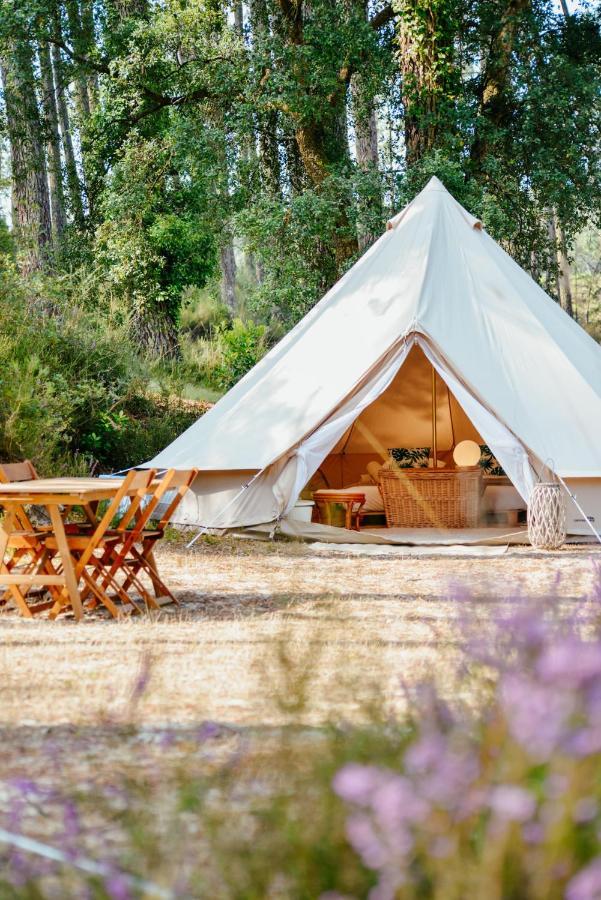 فندق Cocooning Tipi - سانيوس المظهر الخارجي الصورة