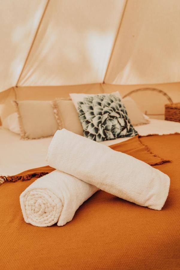 فندق Cocooning Tipi - سانيوس المظهر الخارجي الصورة
