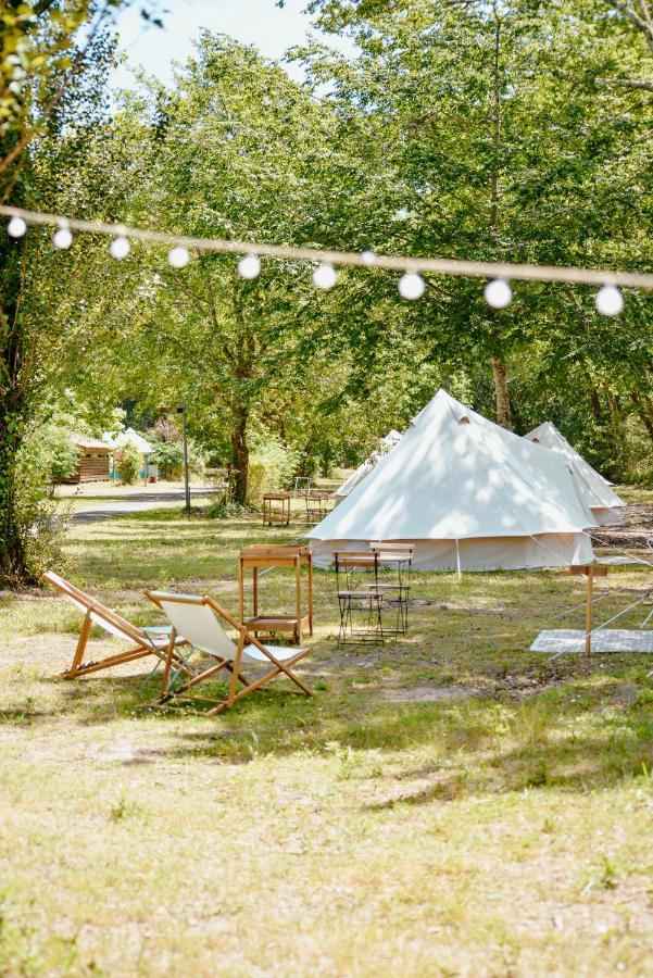 فندق Cocooning Tipi - سانيوس المظهر الخارجي الصورة