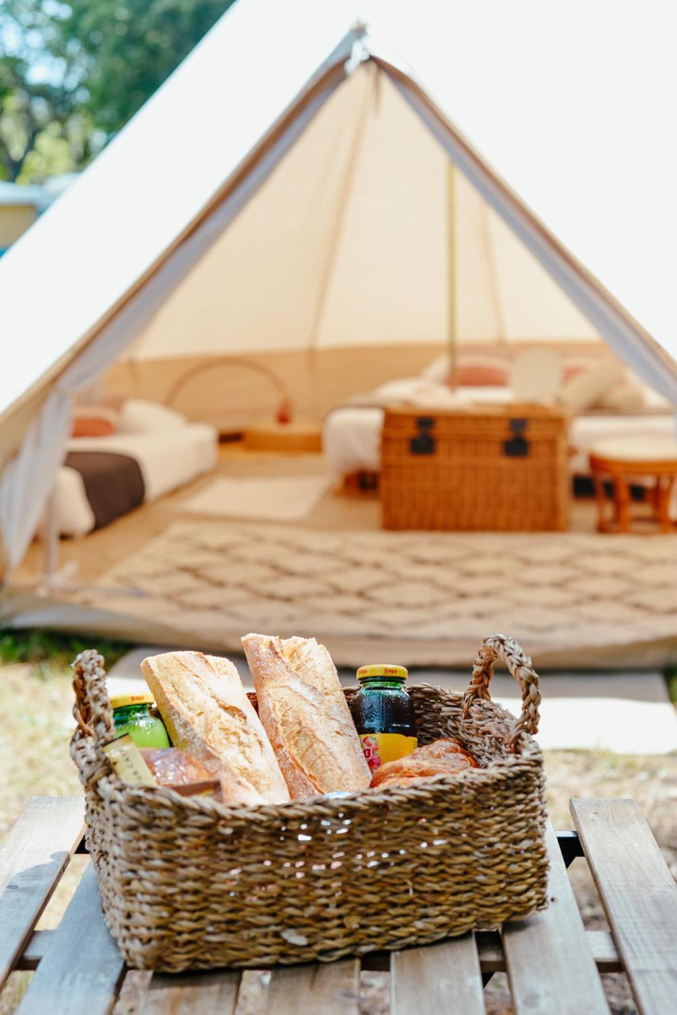 فندق Cocooning Tipi - سانيوس المظهر الخارجي الصورة
